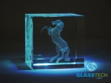 3D horse in glass cube 60 mm