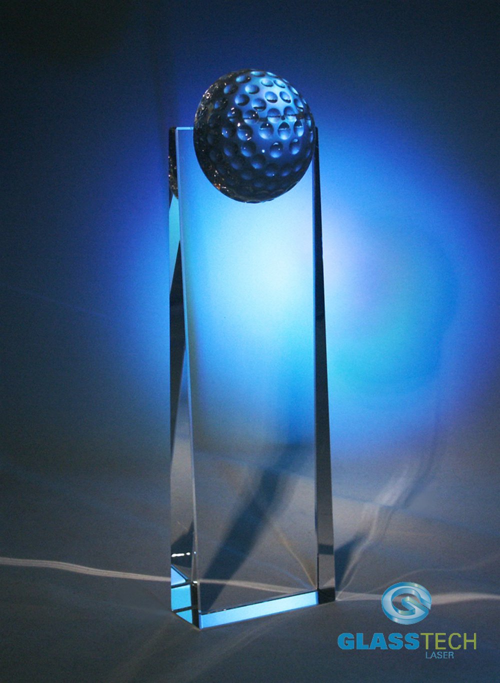 glass golf trophy M
